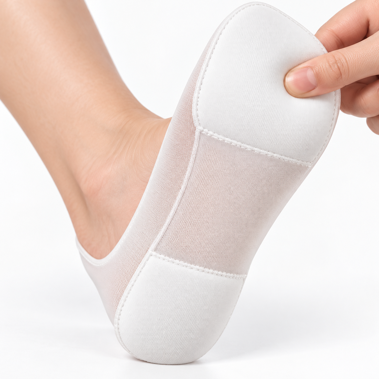 Forefoot and heel padding on the sole